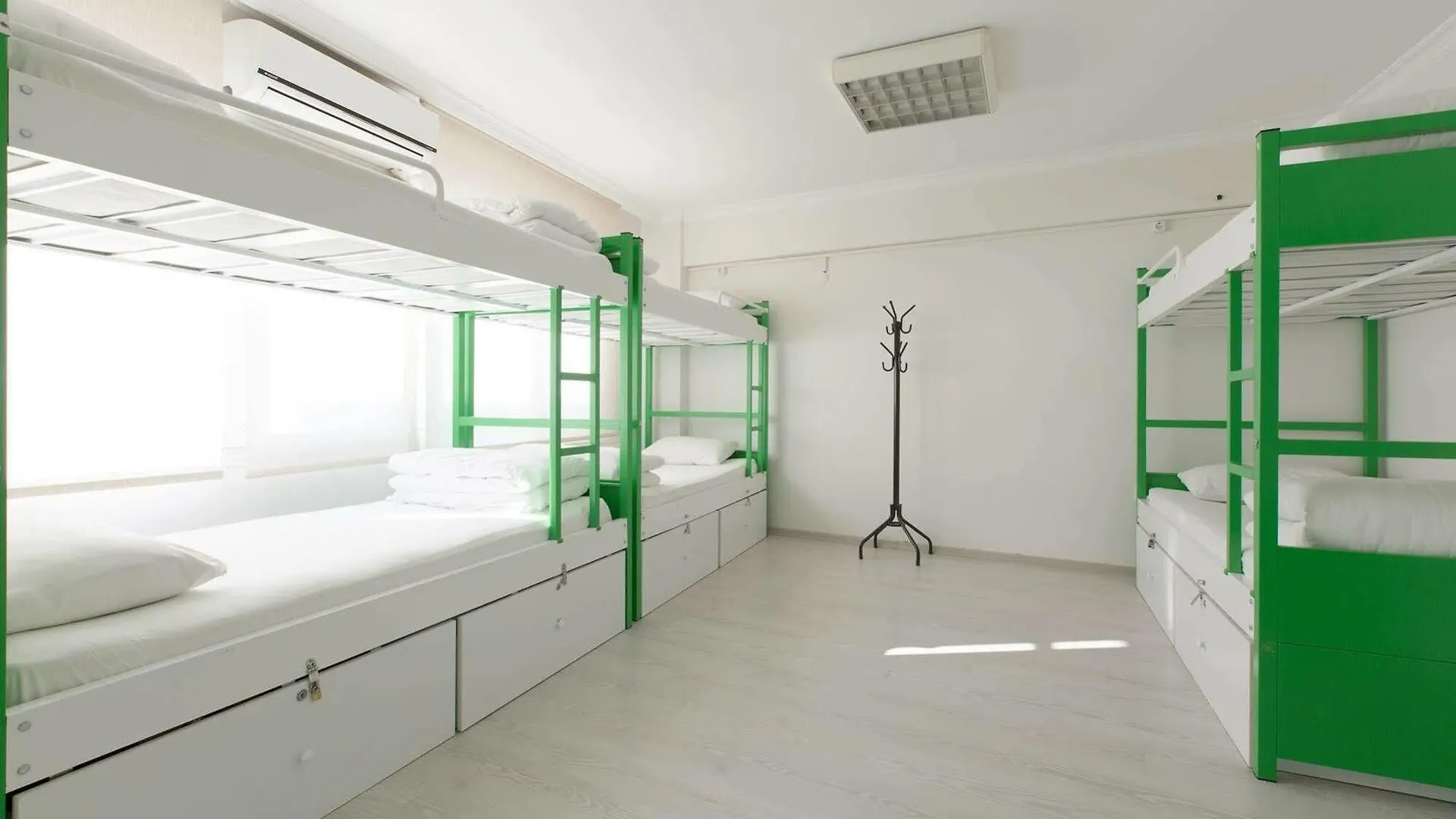 In House Hostel Σμύρνη